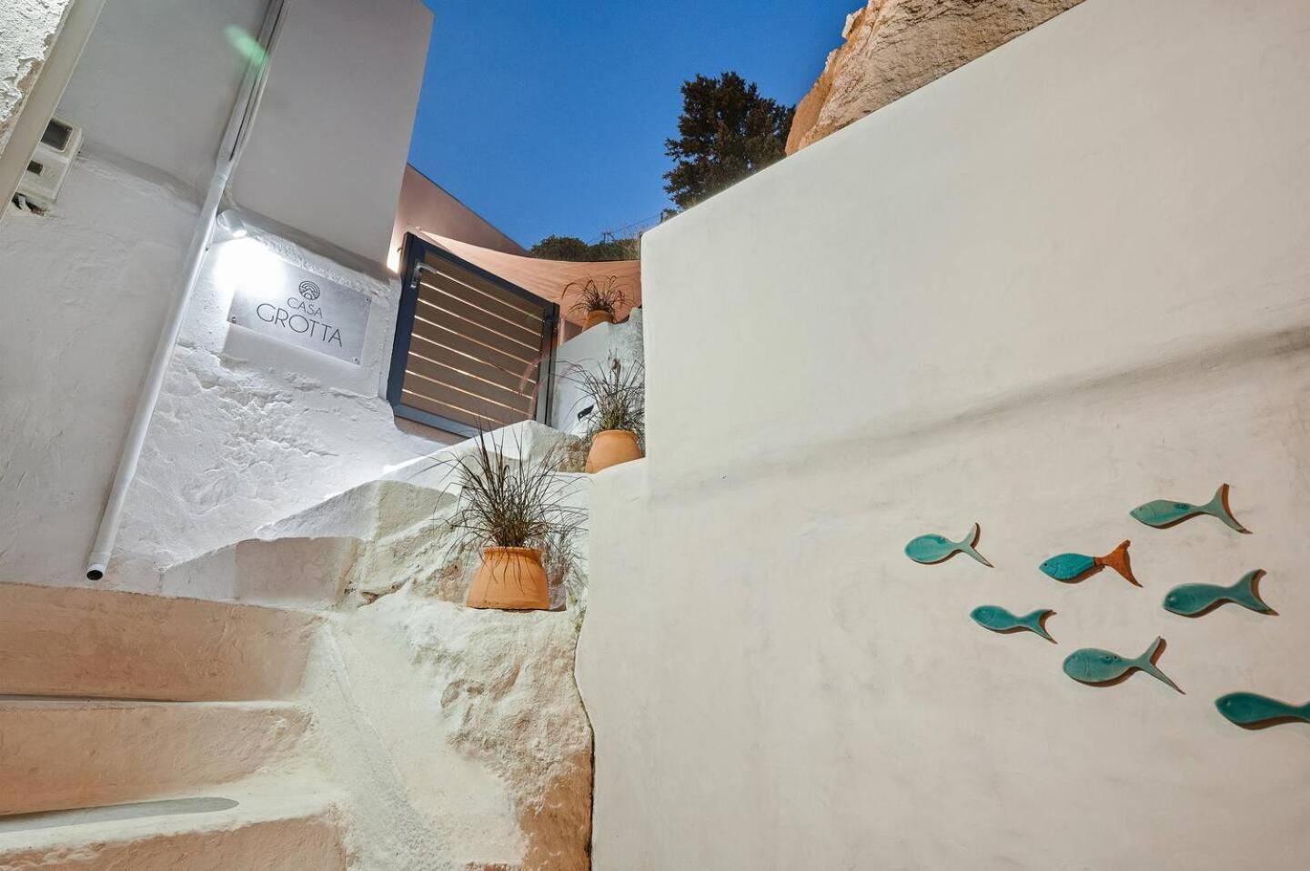 Casa Grotta With Sea & Cave View Hotel Matala  Exterior photo